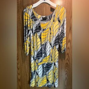 BCBG Max Azria Scoop Neck Above the Knee dress